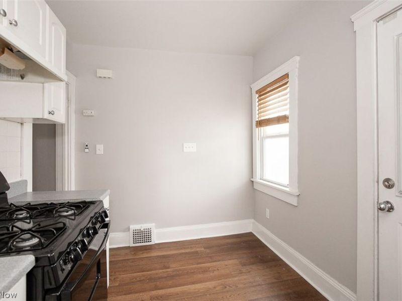 4953 E 106th Street, Garfield Heights, OH 44125 Photo 10
