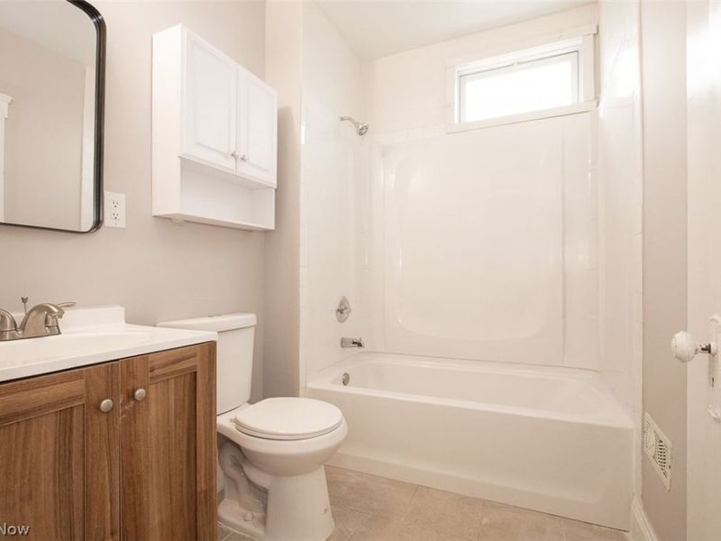 4953 E 106th Street, Garfield Heights, OH 44125 Photo 11