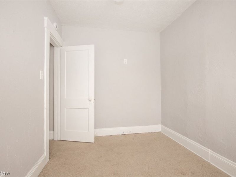 4953 E 106th Street, Garfield Heights, OH 44125 Photo 13