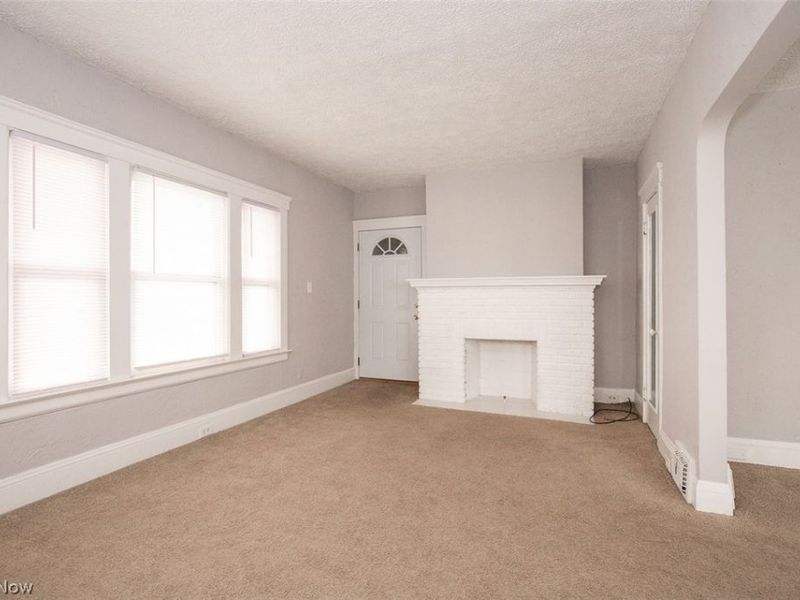 4953 E 106th Street, Garfield Heights, OH 44125 Photo 5