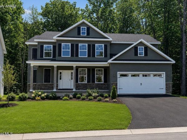 17 Balsam Court, Ballston Lake, NY 12019