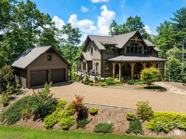 174 Dancing Wind Lane, Marshall, NC 28753