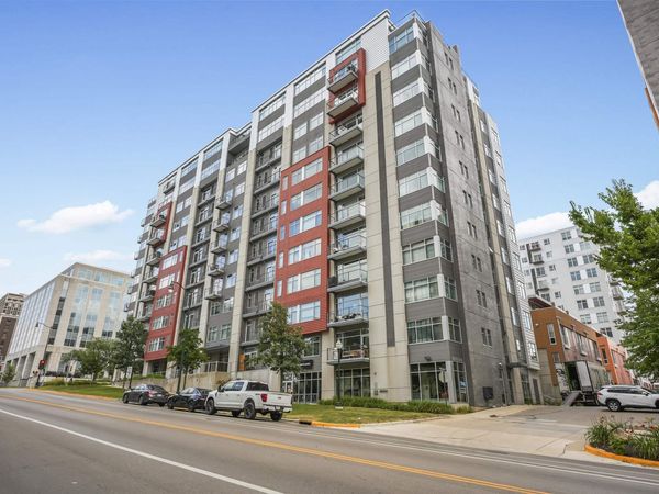 309 W Washington Avenue, Unit 801, Madison, WI 53703
