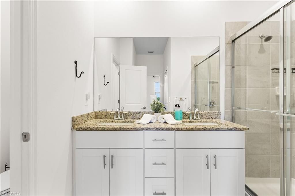 14275 Pine Lodge Ln, Fort Myers, FL 33913 Photo