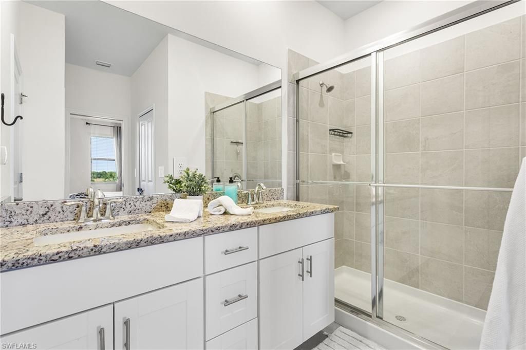 14275 Pine Lodge Ln, Fort Myers, FL 33913 Photo