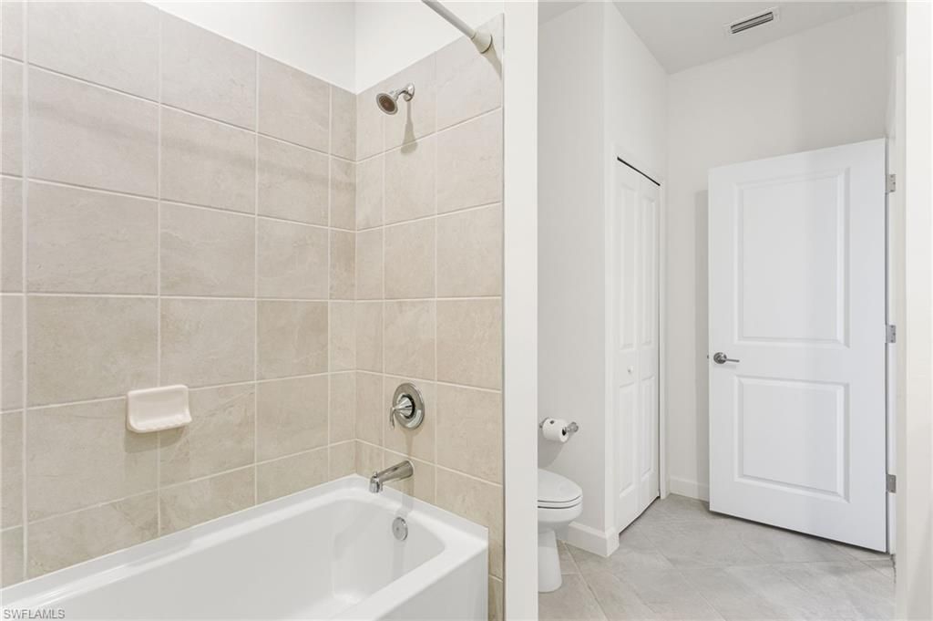 14275 Pine Lodge Ln, Fort Myers, FL 33913 Photo