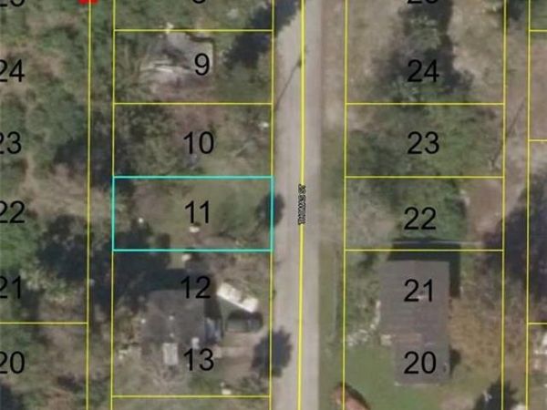 1031 Thomas ST , MOORE HAVEN, FL 33471