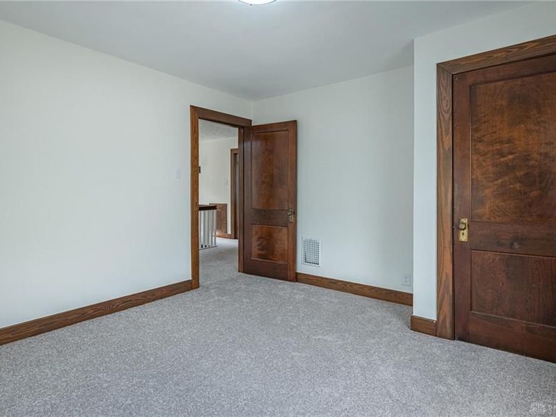 9 Wiltshire Boulevard, Oakwood, OH 45419 Photo 18