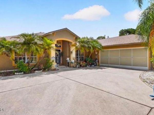 173 Easy Street , Sebastian, FL 32958