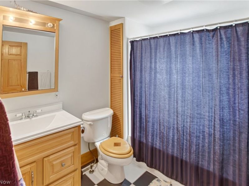 27341 Bagley Road, Olmsted Township, OH 44138 Photo 27