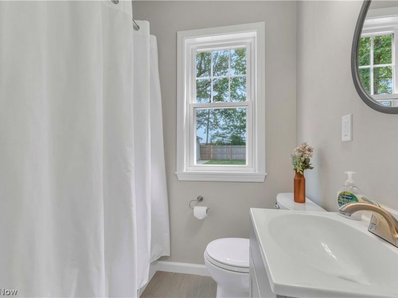 33910 Jennison Street, Eastlake, OH 44095 Photo 28
