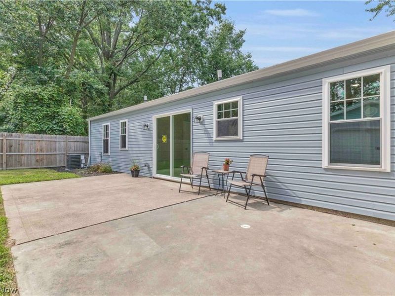 33910 Jennison Street, Eastlake, OH 44095 Photo 32