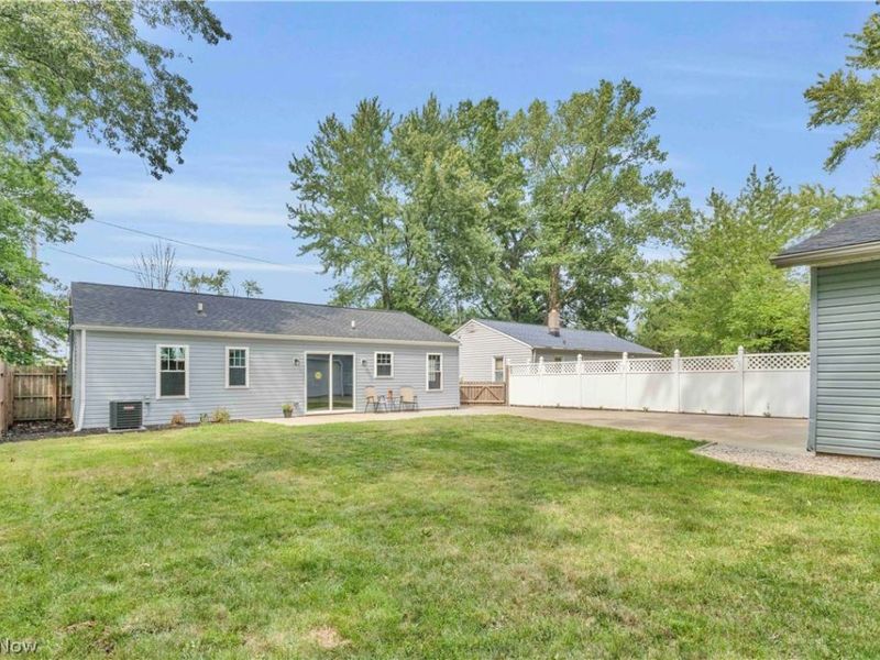 33910 Jennison Street, Eastlake, OH 44095 Photo 33