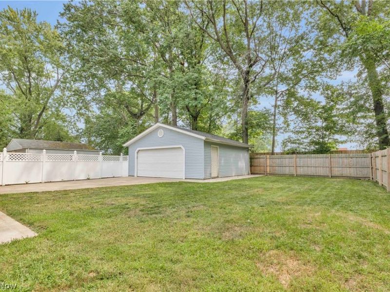 33910 Jennison Street, Eastlake, OH 44095 Photo 37