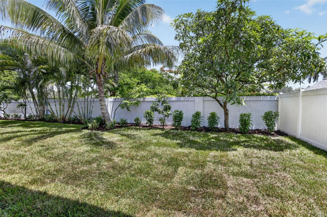 13791 NW 23rd St , Pembroke Pines, FL 33028 Photo