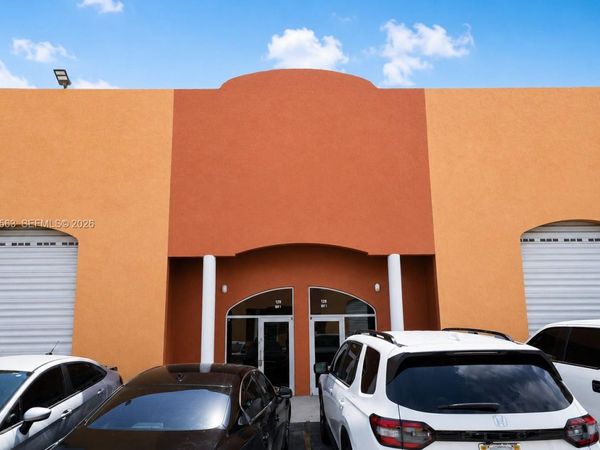 2970 W 84th St, Unit 7, Hialeah, FL 33018