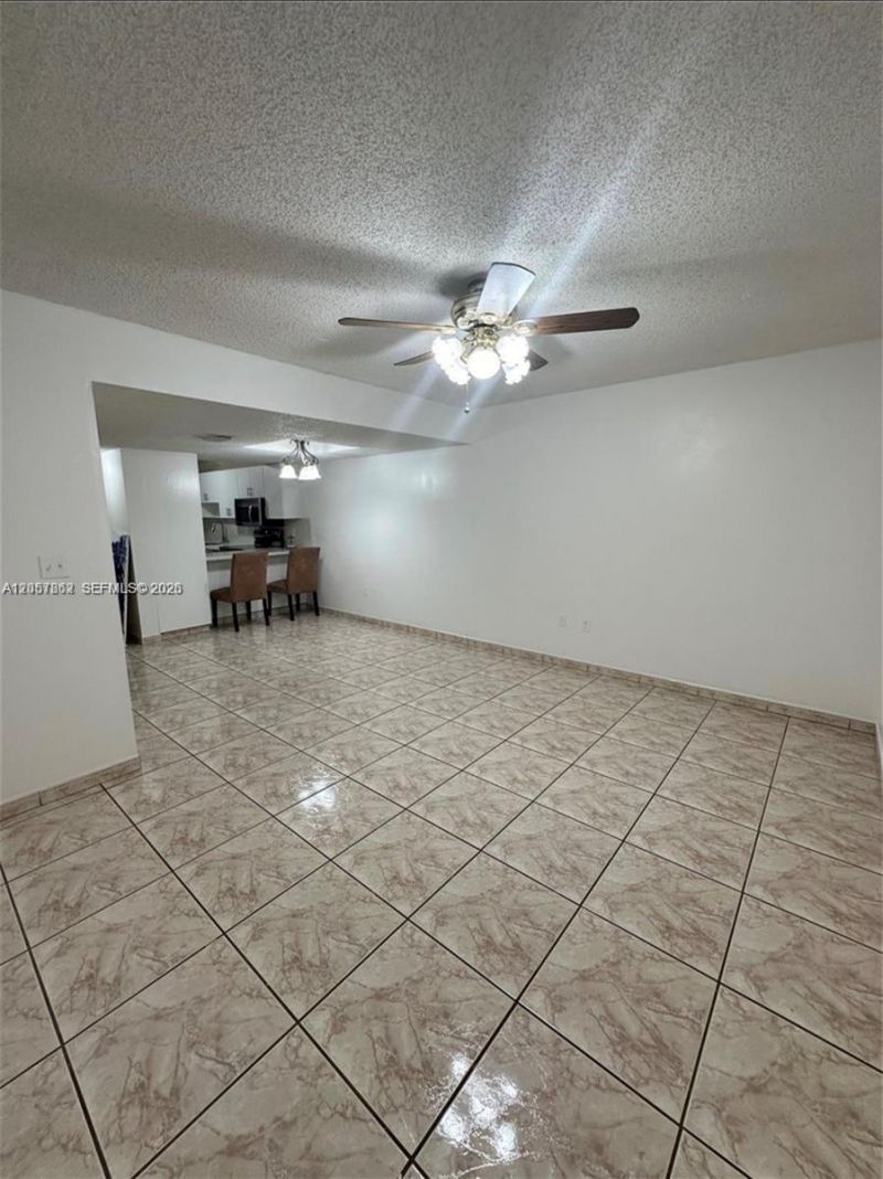 549 W 68th St , Unit 4, Hialeah, FL 33014 Photo