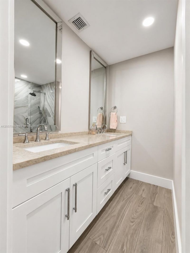 958 Mockingbird Ln, Unit 508, Plantation, FL 33324 Photo