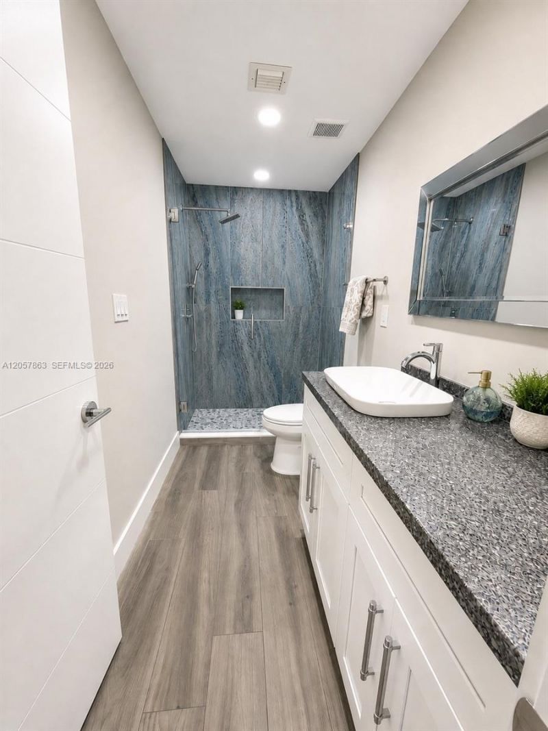 958 Mockingbird Ln, Unit 508, Plantation, FL 33324 Photo