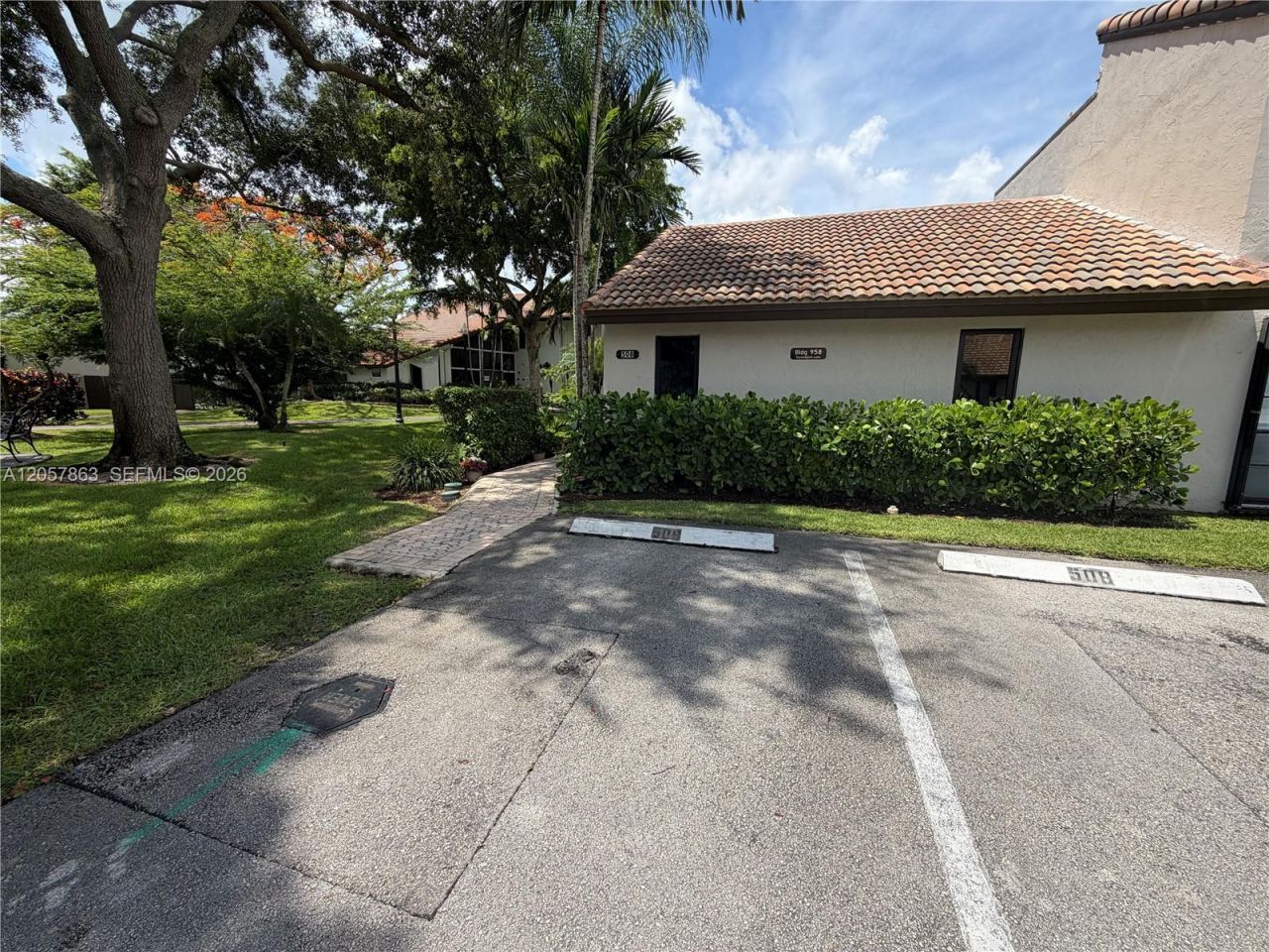 958 Mockingbird Ln, Unit 508, Plantation, FL 33324 Photo