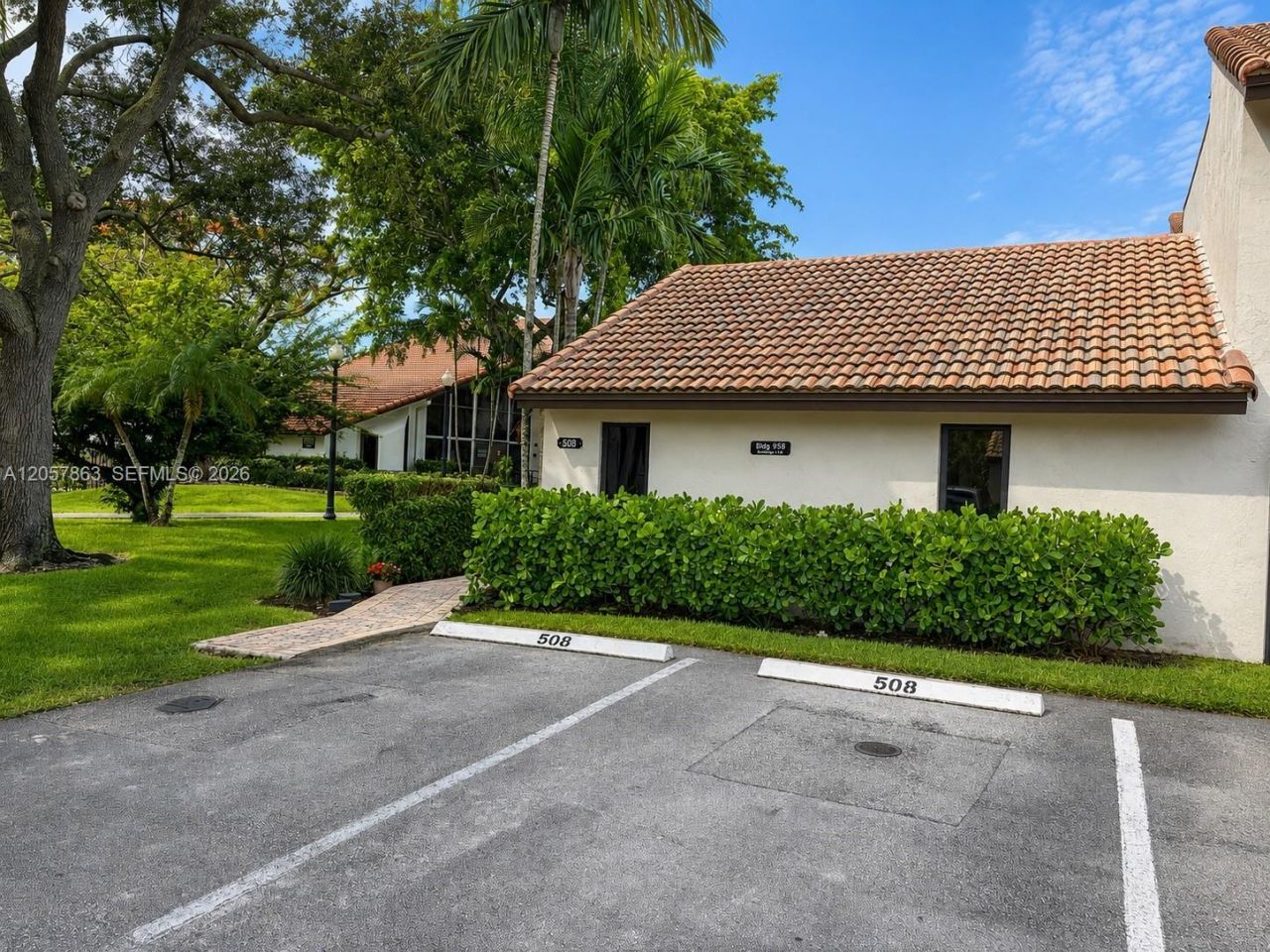 958 Mockingbird Ln, Unit 508, Plantation, FL 33324 Photo