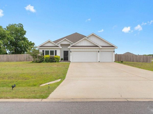7780 Saddlebrook Ave, Pace, FL 32571