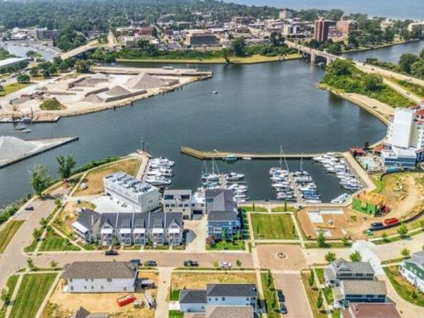 800 Whitwam Drive, Unit Slip 37, St. Joseph, MI 49085