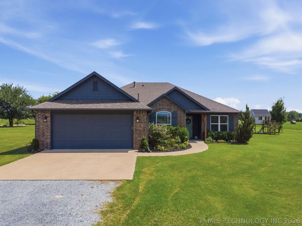 1500 Clayton Road , Pryor, OK 74361