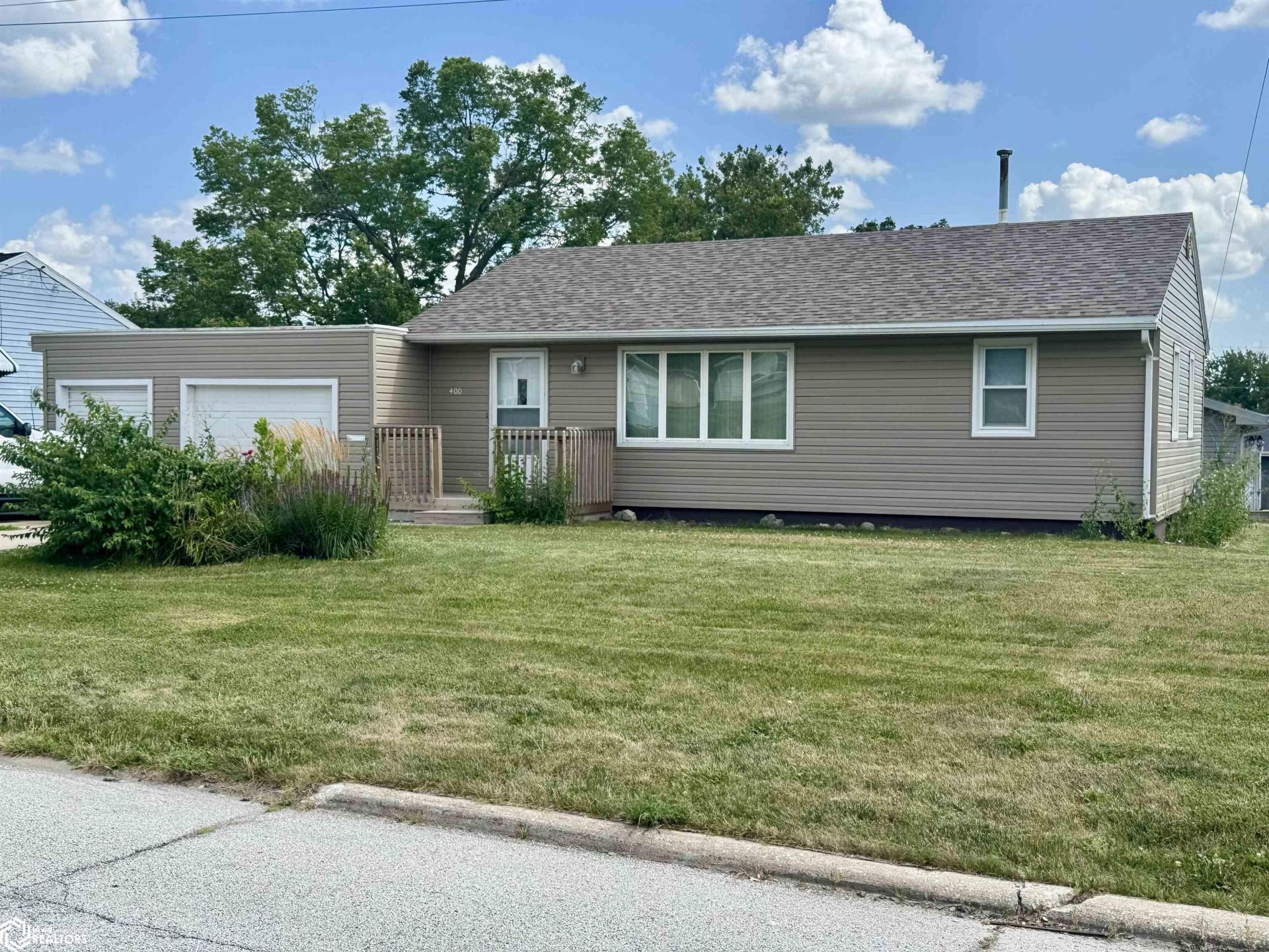 400 East Grant Street, Osceola, IA 50213 Main Photo