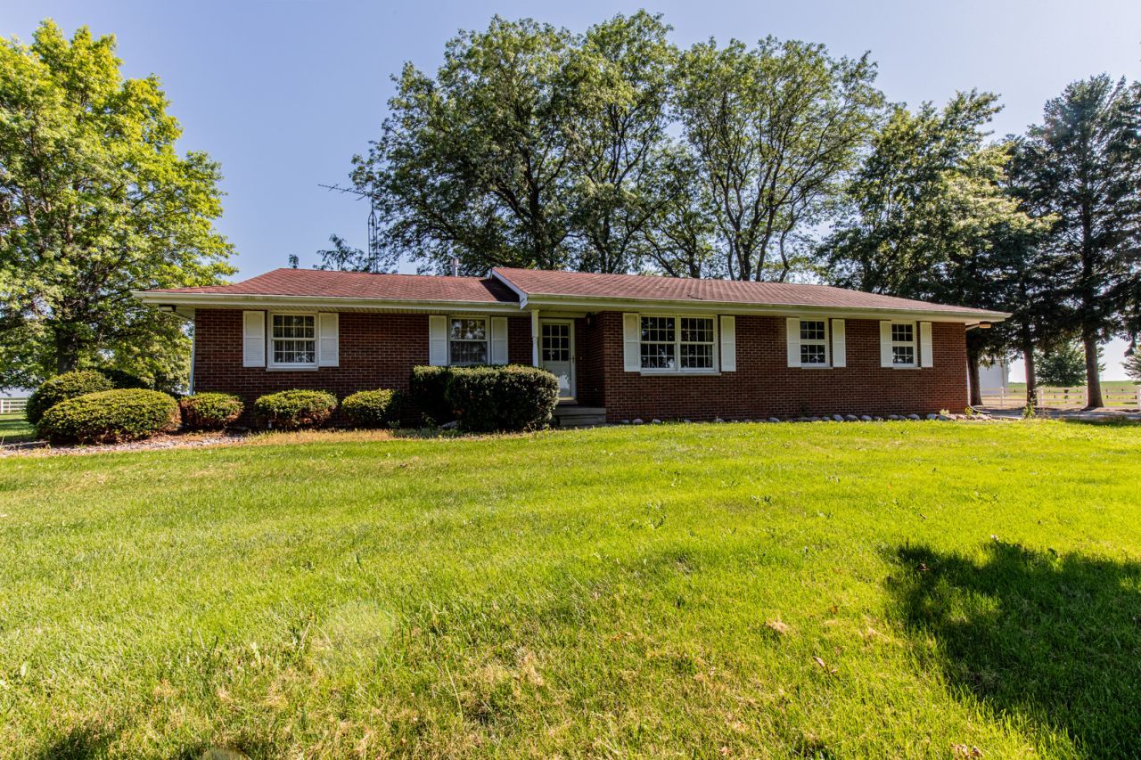 752 E Ill St 34 Highway , Earlville, IL 60518 Main Photo