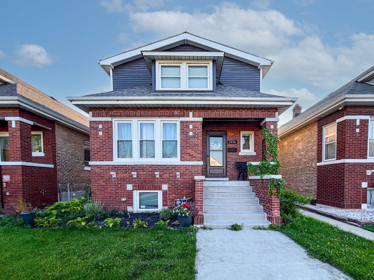 2436 Grove Avenue , Berwyn, IL 60402