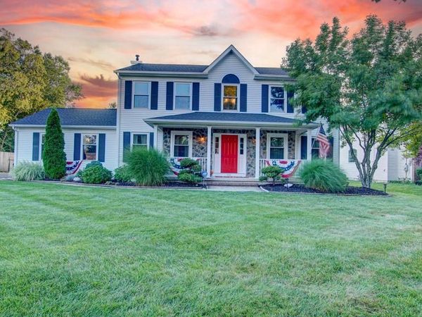 445 PAXSON AVENUE, HAMILTON, NJ 08690
