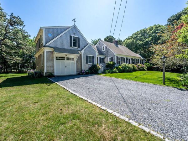 11 Barnes Lane, West Yarmouth, MA 02673