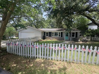 734 Sinlea Avenue, Mount Pleasant, SC 29464