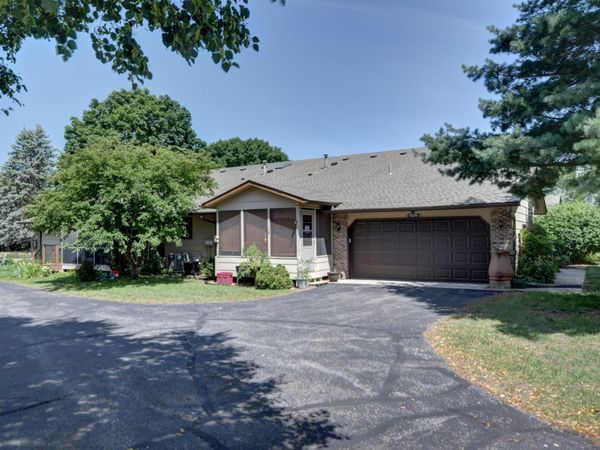 1539 Pheasantwood Trail, Northfield, MN 55057