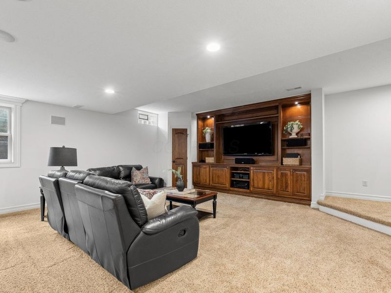 5651 Lynbrook Lane , Westerville, OH 43082 Photo 48