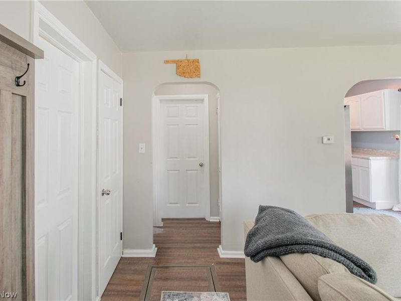 908 Hayes Avenue, Willoughby, OH 44094 Photo 6