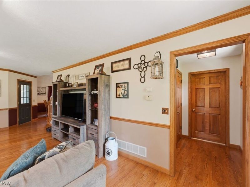 509 Wiley Road, West Salem, OH 44287 Photo 11