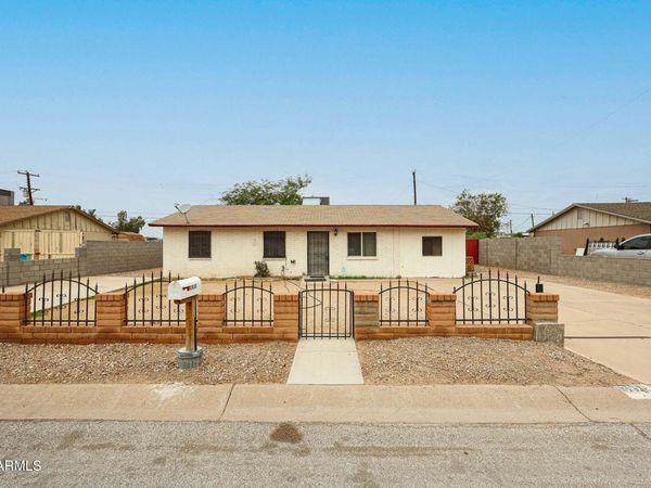 3920 W LYNNE Lane, Phoenix, AZ 85041