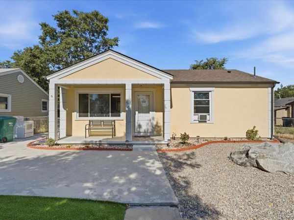 1725 Dayton Street , Aurora, CO 80010
