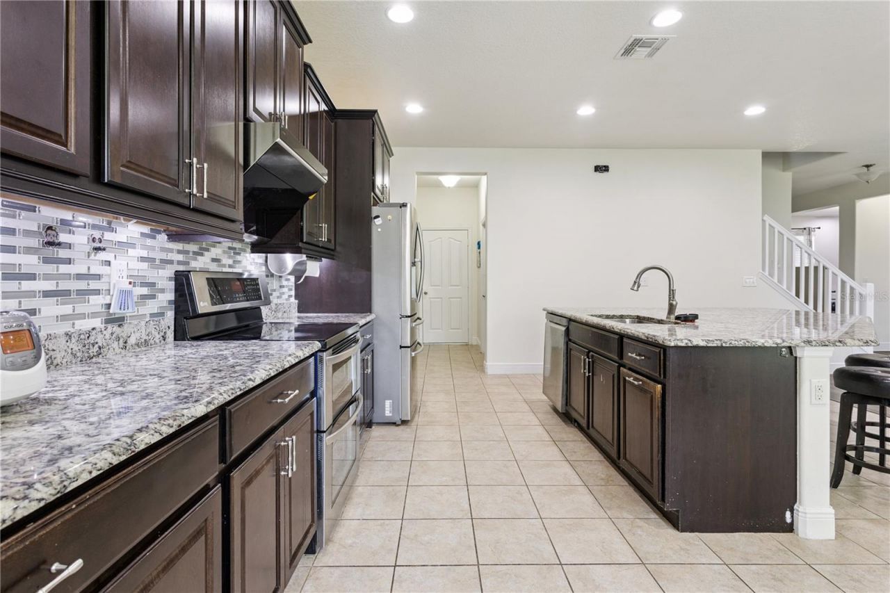 3254 Landing View, Tavares, FL 32778 Photo