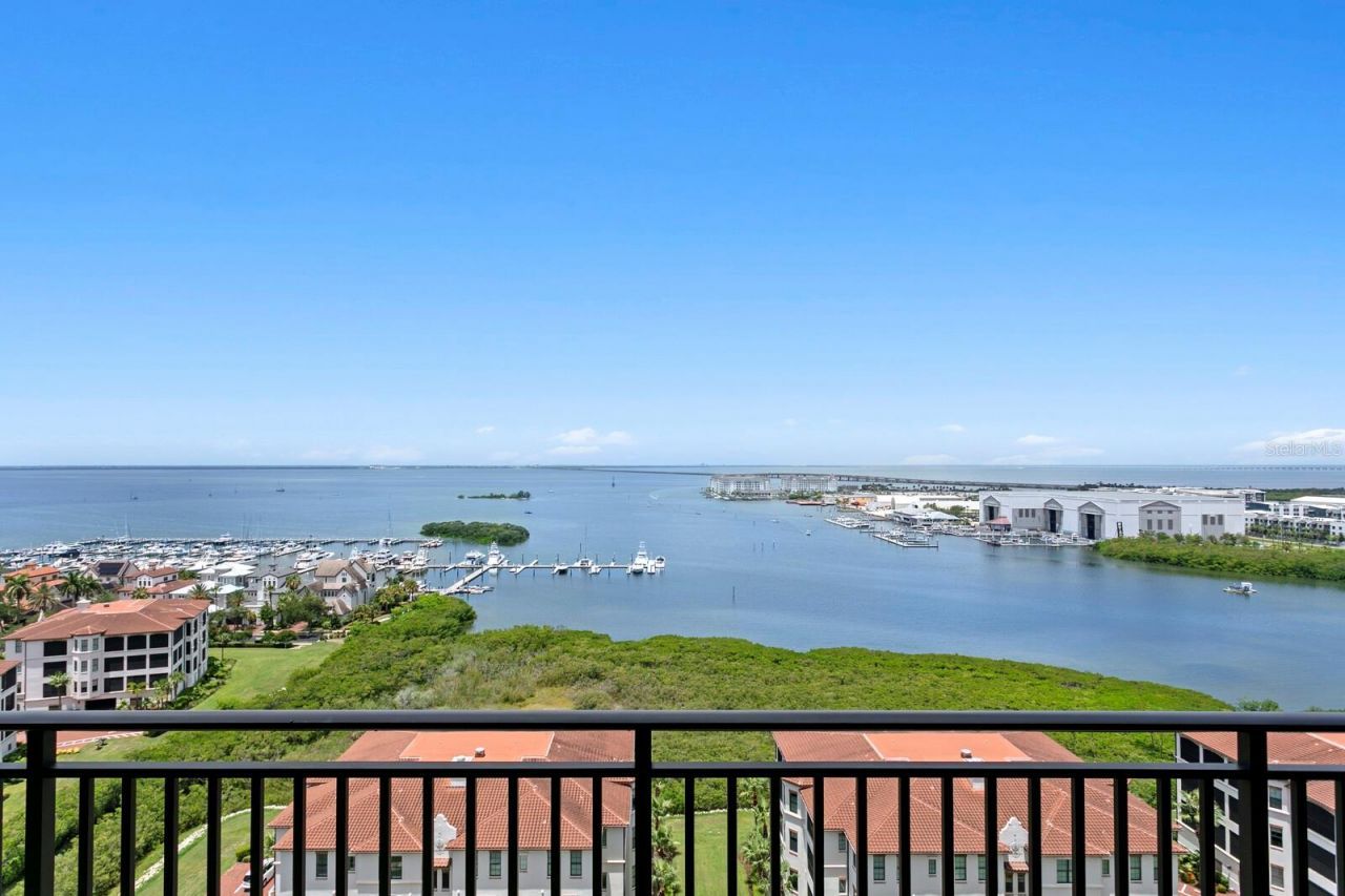 5823 Bowen Daniel Drive, Unit 1603, Tampa, FL 33616 Photo