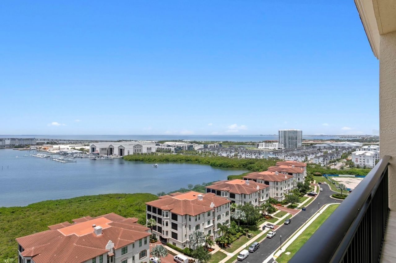 5823 Bowen Daniel Drive, Unit 1603, Tampa, FL 33616 Photo