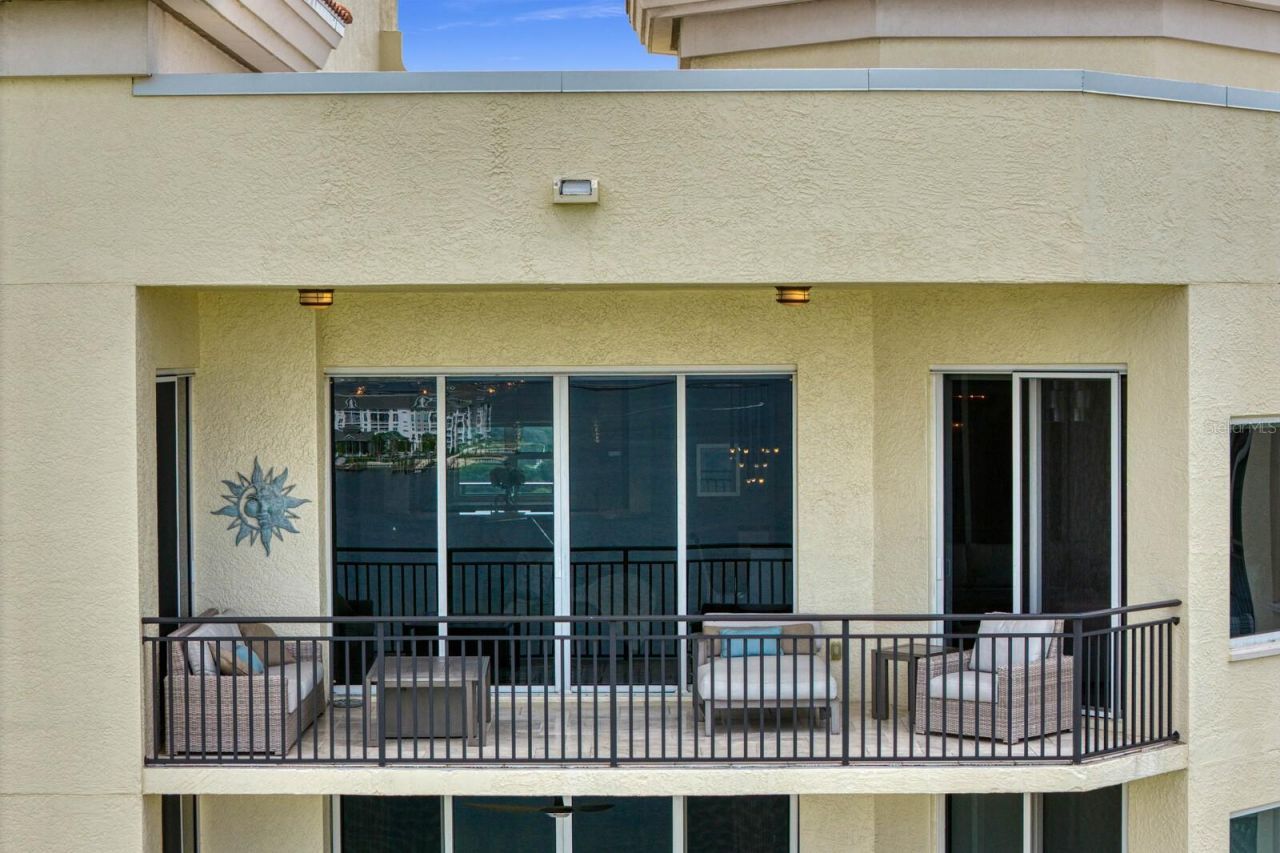 5823 Bowen Daniel Drive, Unit 1603, Tampa, FL 33616 Photo