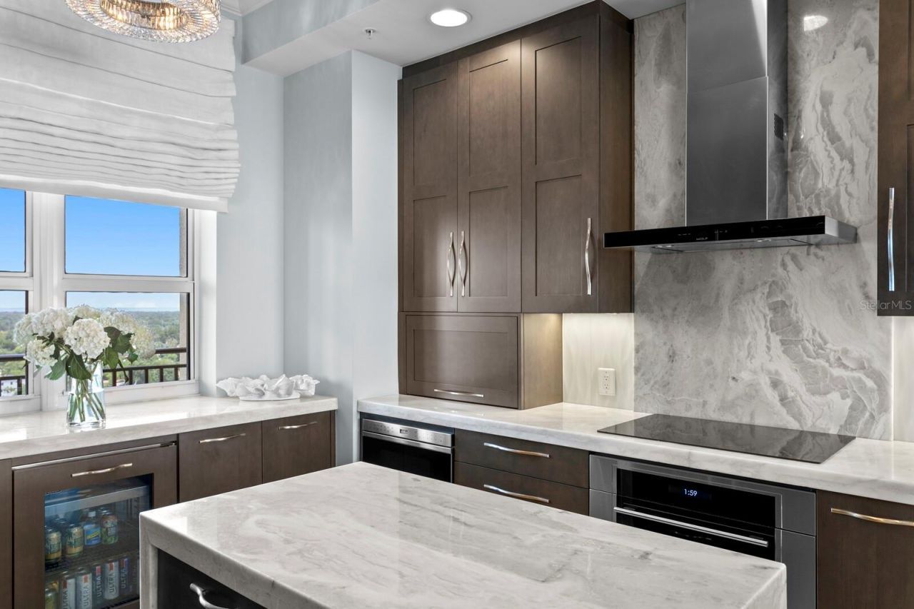5823 Bowen Daniel Drive, Unit 1603, Tampa, FL 33616 Photo