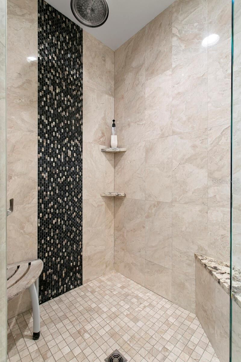 5823 Bowen Daniel Drive, Unit 1603, Tampa, FL 33616 Photo
