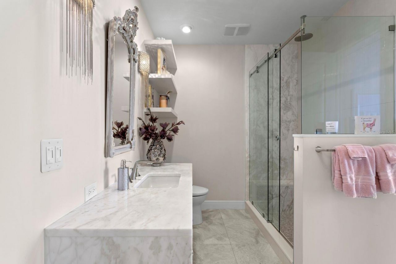 5823 Bowen Daniel Drive, Unit 1603, Tampa, FL 33616 Photo