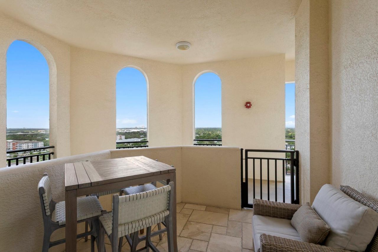 5823 Bowen Daniel Drive, Unit 1603, Tampa, FL 33616 Photo