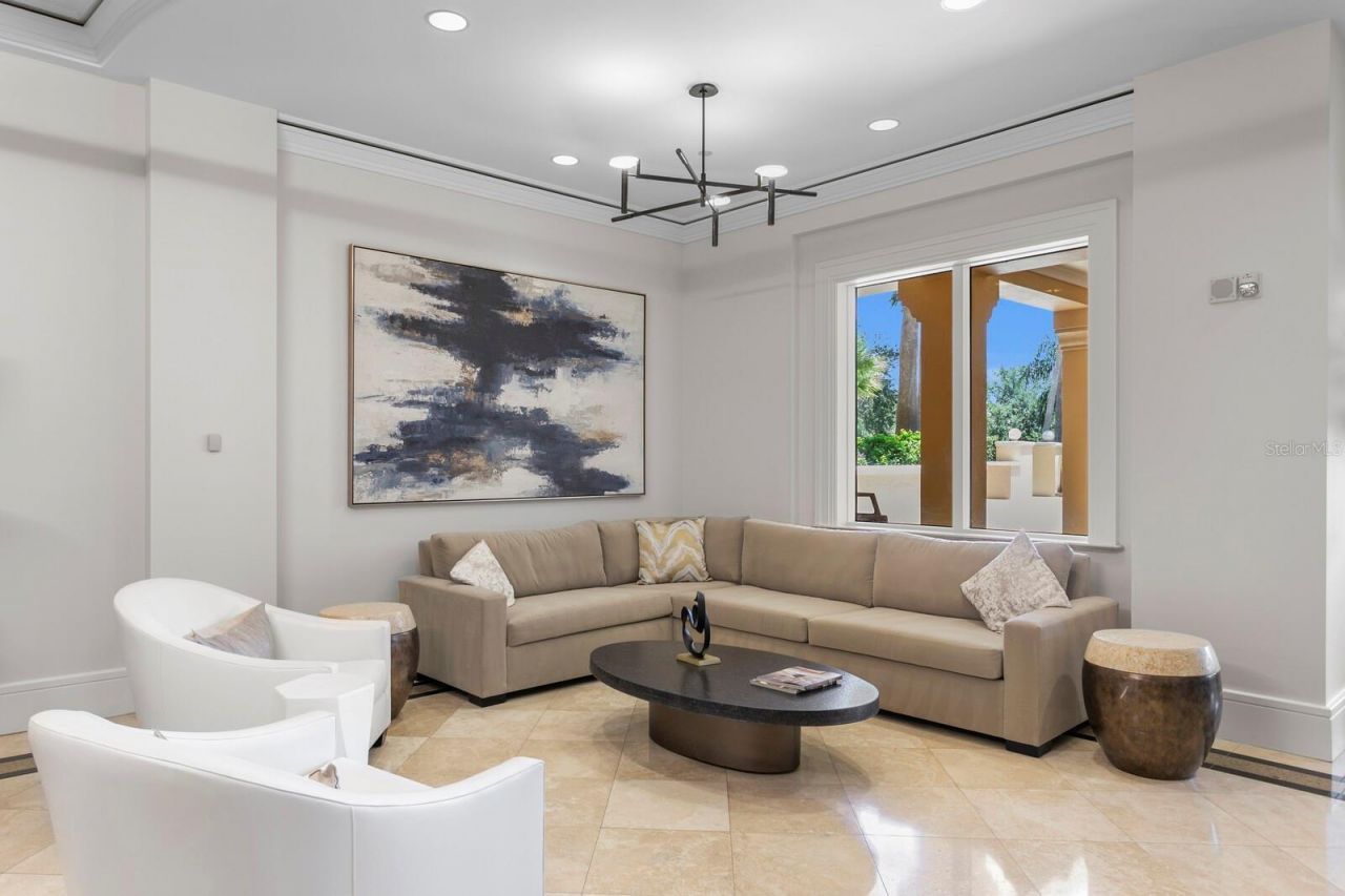 5823 Bowen Daniel Drive, Unit 1603, Tampa, FL 33616 Photo