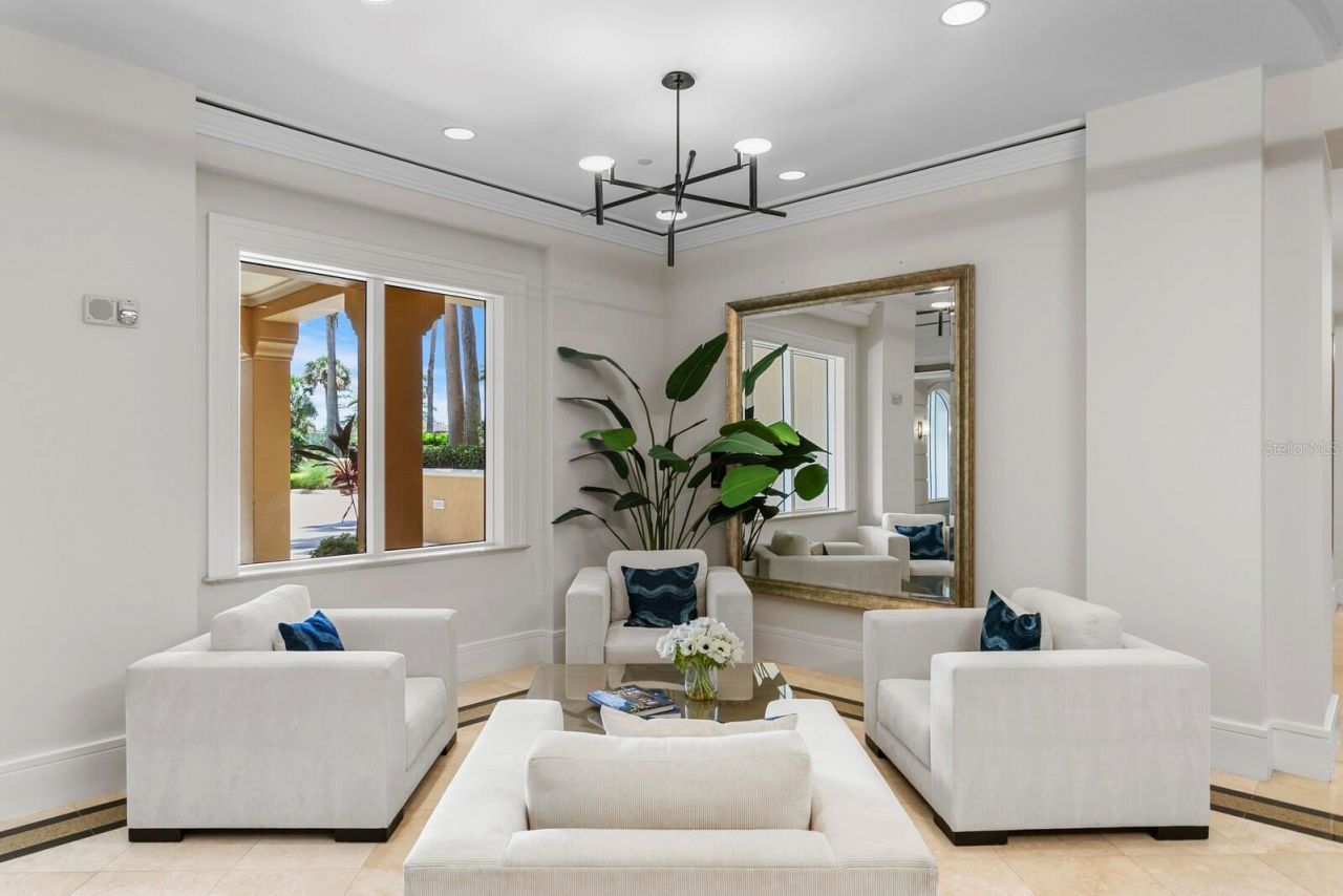 5823 Bowen Daniel Drive, Unit 1603, Tampa, FL 33616 Photo